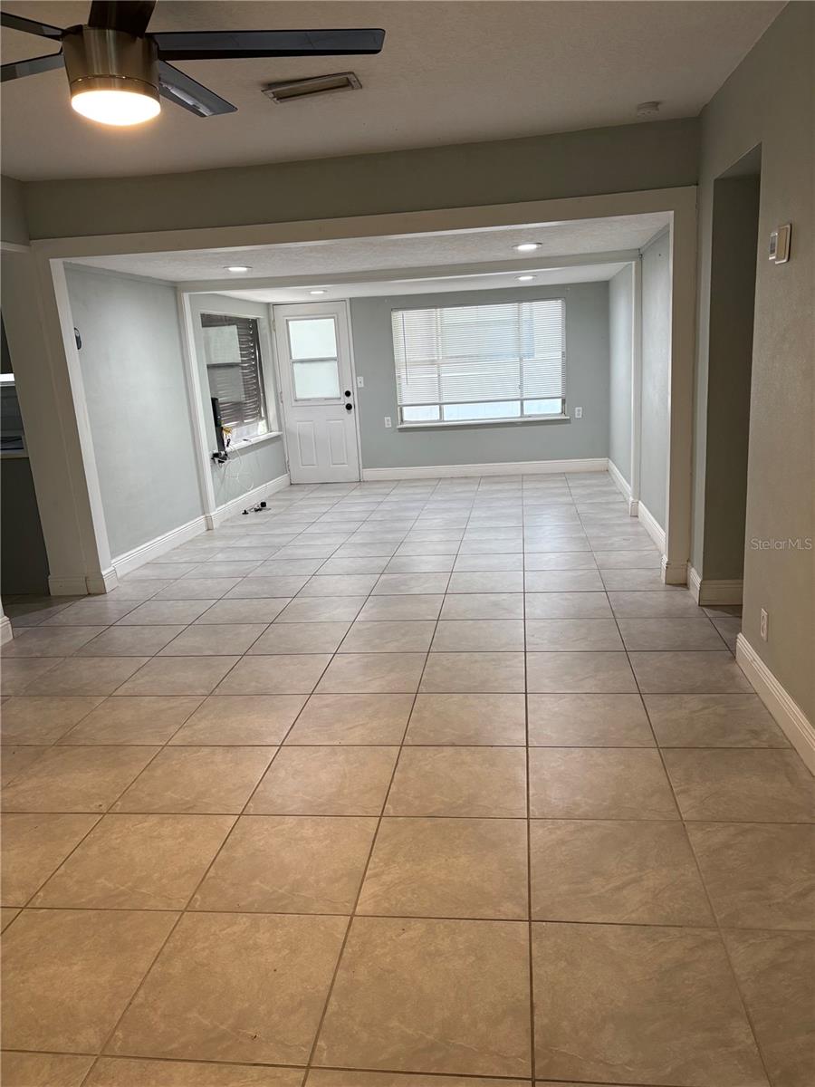 Image 14 of 16 For 1395 Neptune Road A