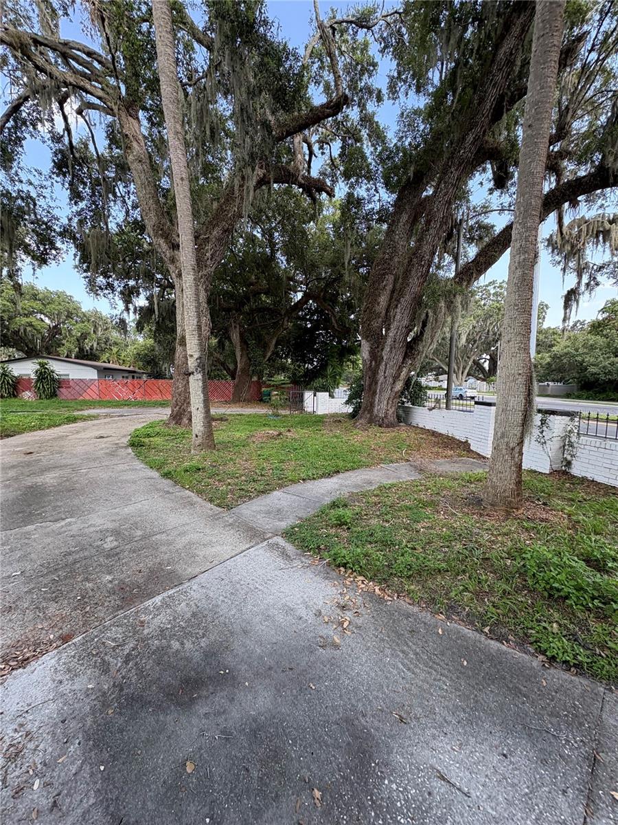 Image 3 of 16 For 1395 Neptune Road A