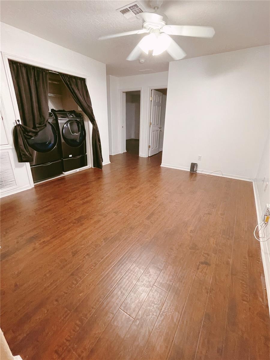 Image 16 of 24 For 12755 Somerset Oaks Street
