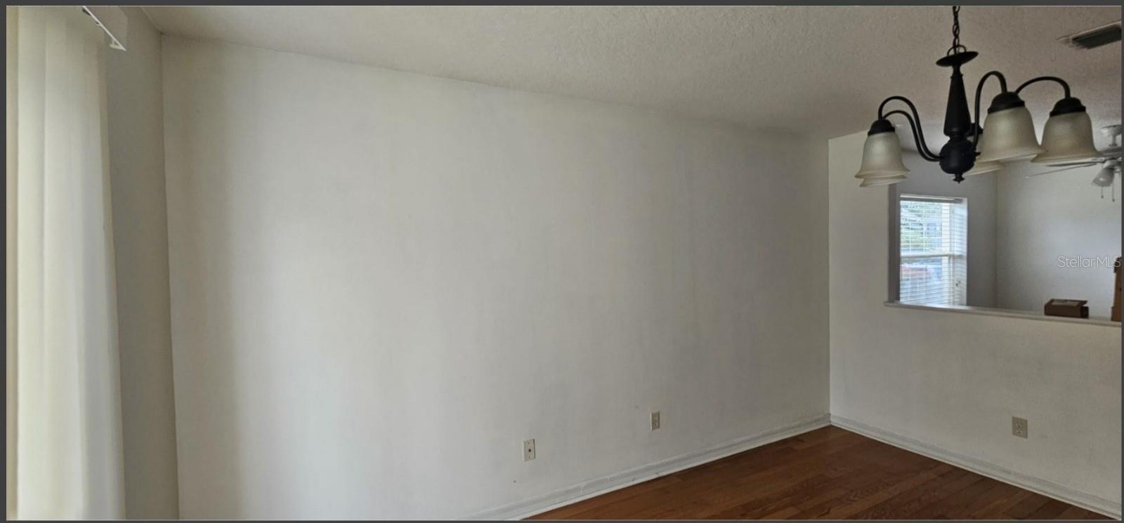 Image 7 of 24 For 12755 Somerset Oaks Street