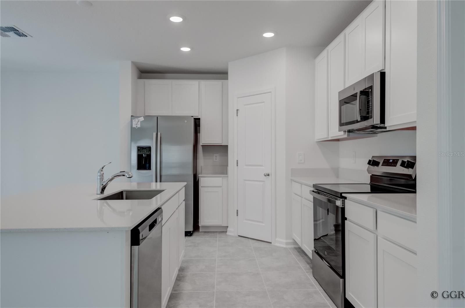 Image 15 of 44 For 1806 Weir Boulevard