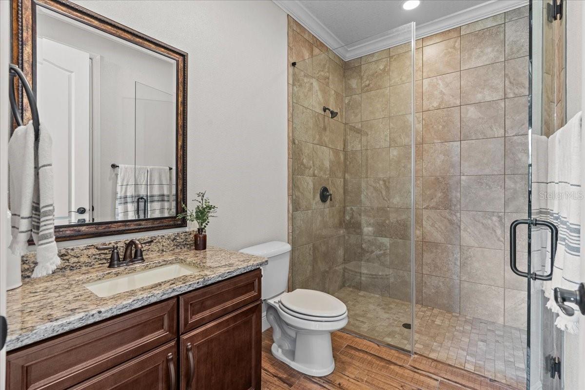 Image 31 of 58 For 6053 Dallas Boulevard