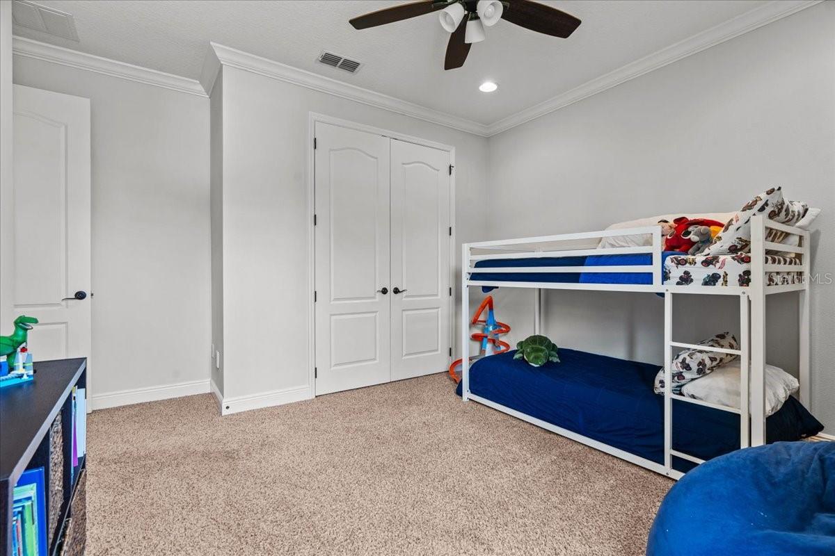 Image 33 of 58 For 6053 Dallas Boulevard