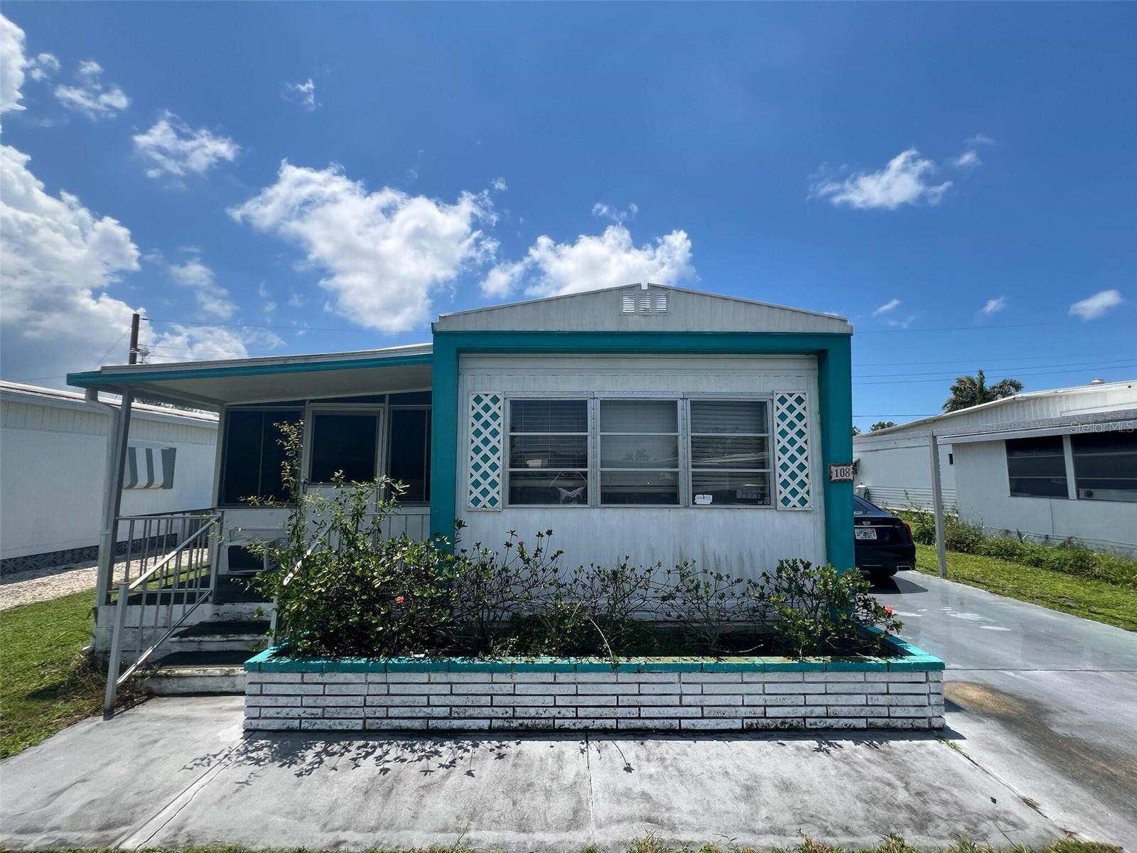 Details for 108 50th Avenue Drive W, BRADENTON, FL 34207