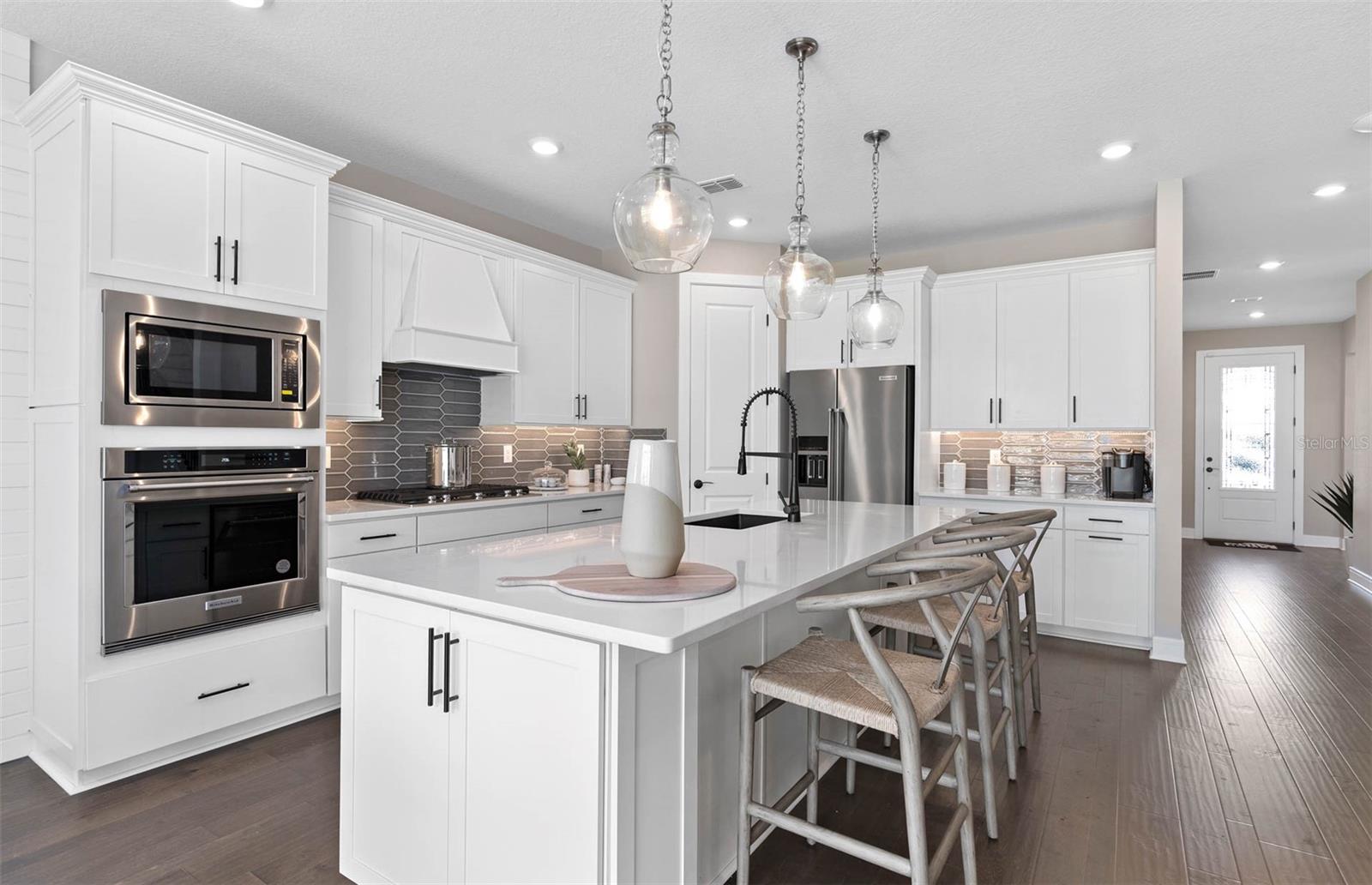 Image 10 of 32 For 15331 Soaring Bluff Drive