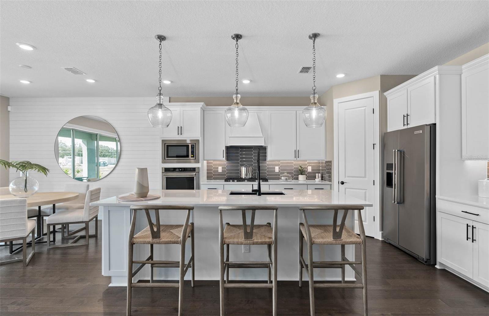 Image 5 of 32 For 15331 Soaring Bluff Drive