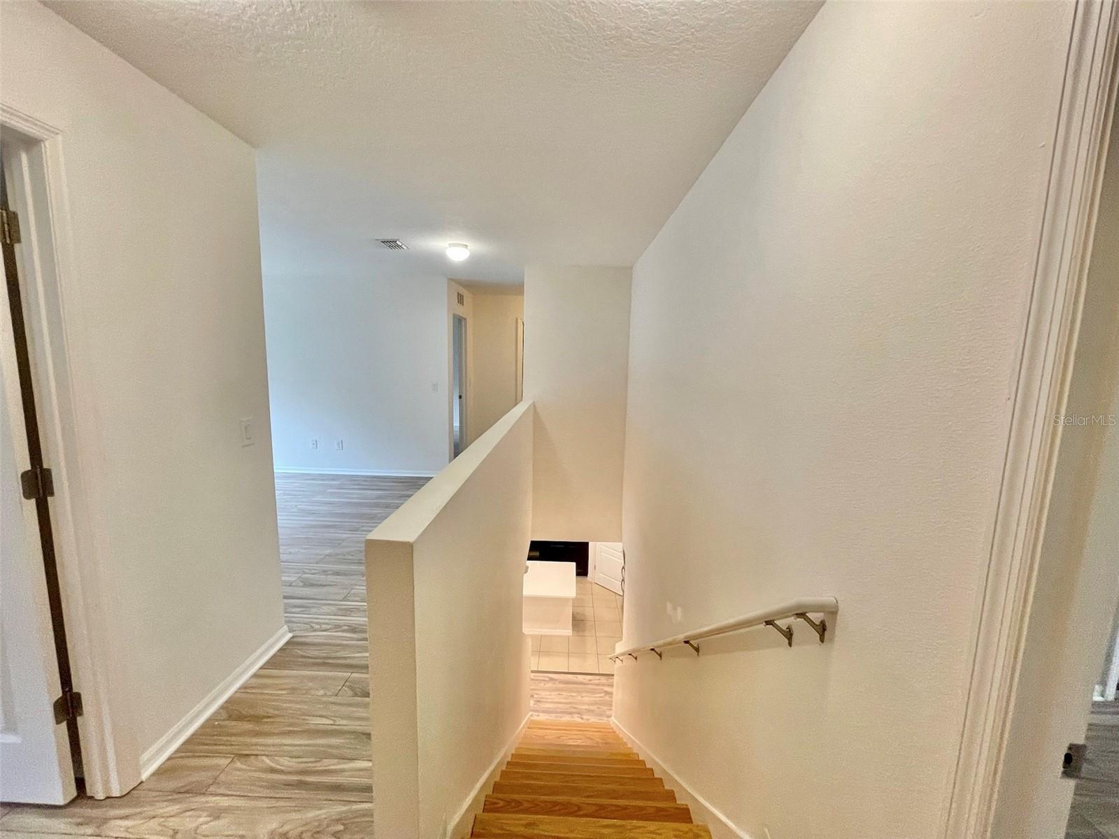 Image 11 of 22 For 16724 Citrus Parkway