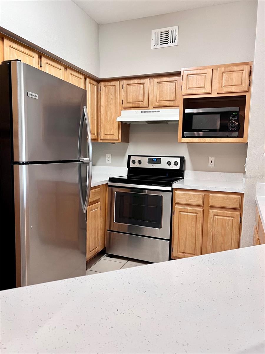 Image 15 of 37 For 6627 Queens Borough Avenue 102