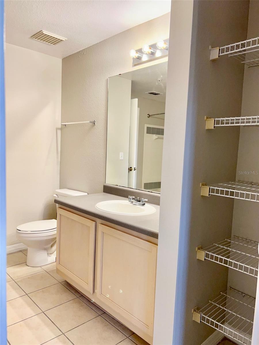 Image 18 of 37 For 6627 Queens Borough Avenue 102