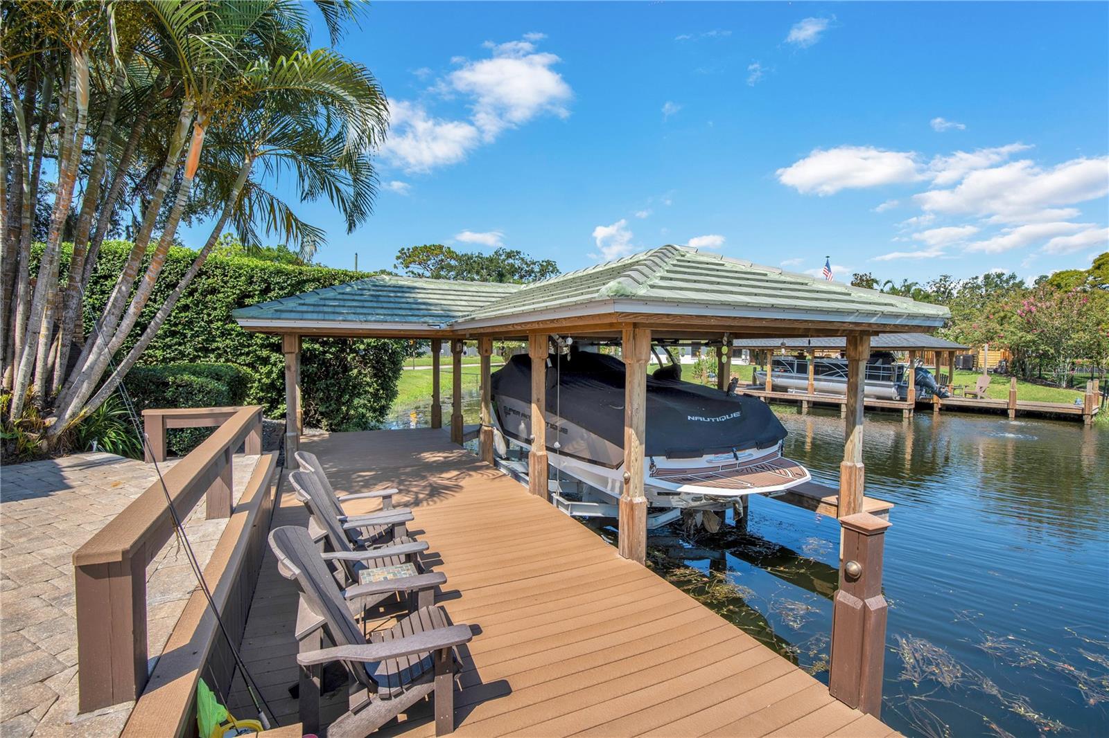 Listing photo id 60 for 525 Mandalay Road