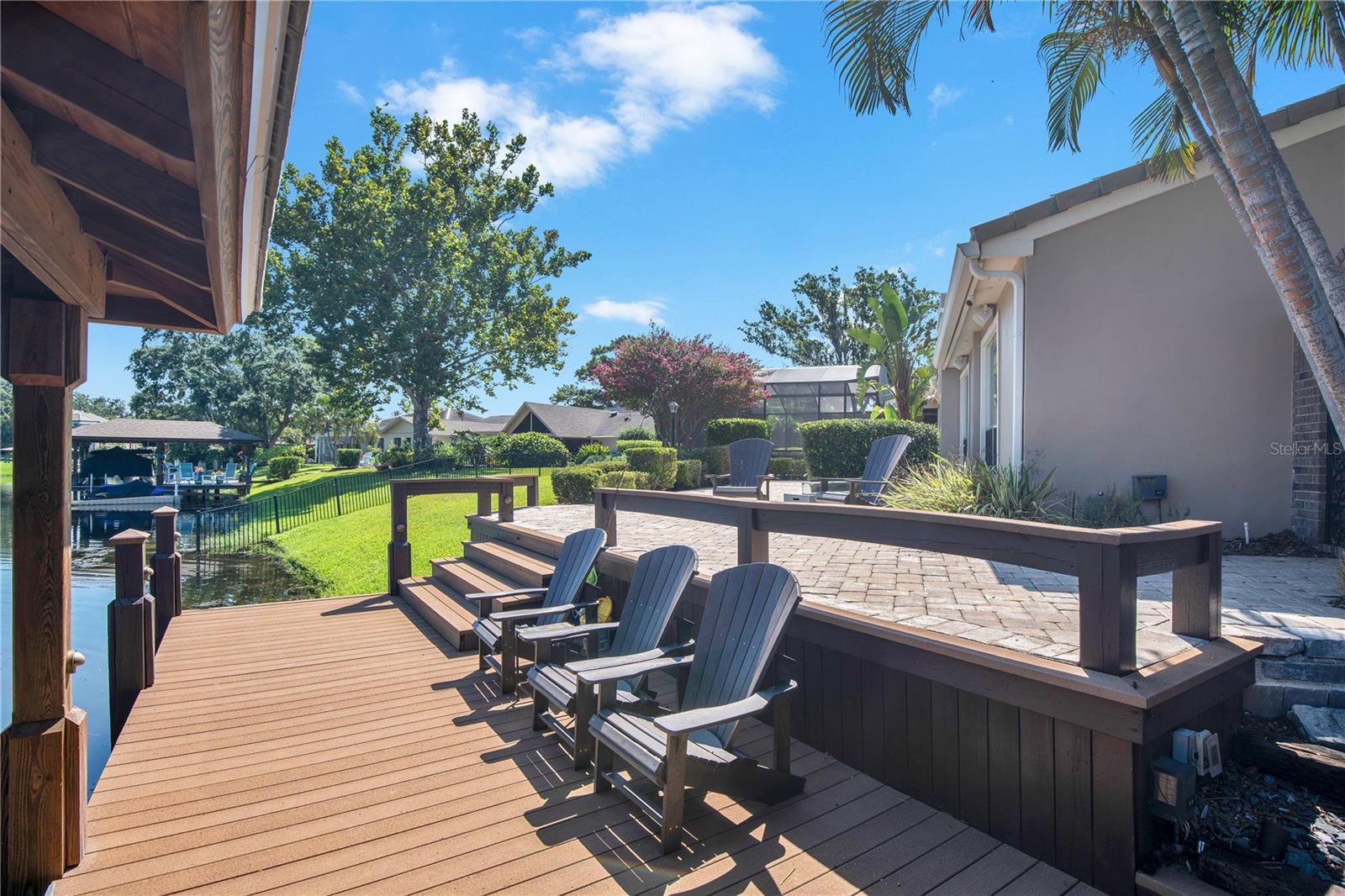 Listing photo id 64 for 525 Mandalay Road