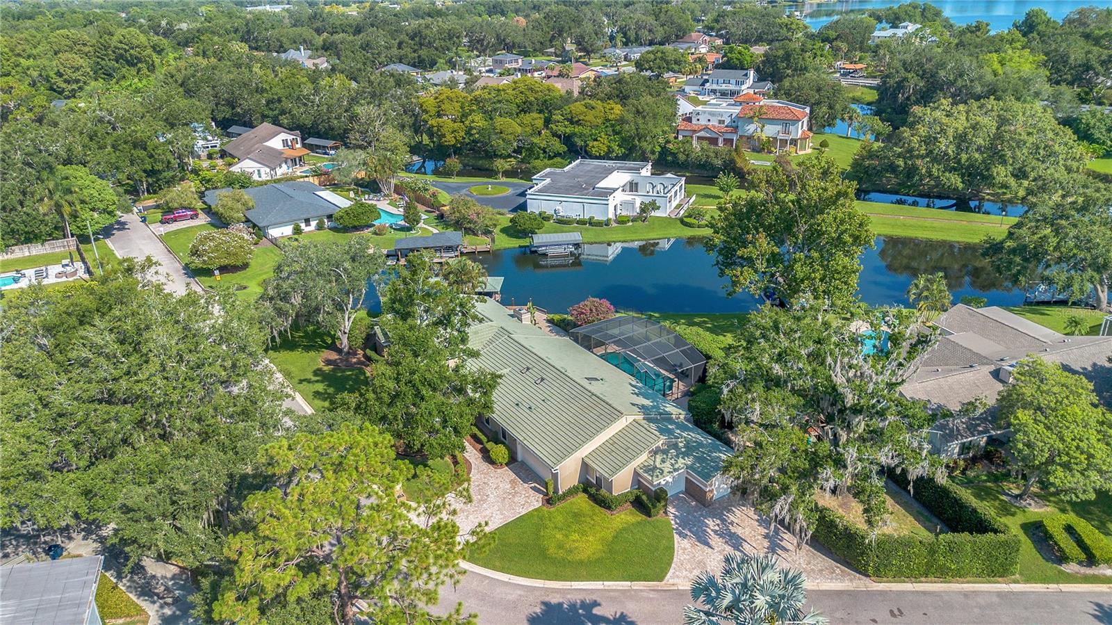 Listing photo id 66 for 525 Mandalay Road
