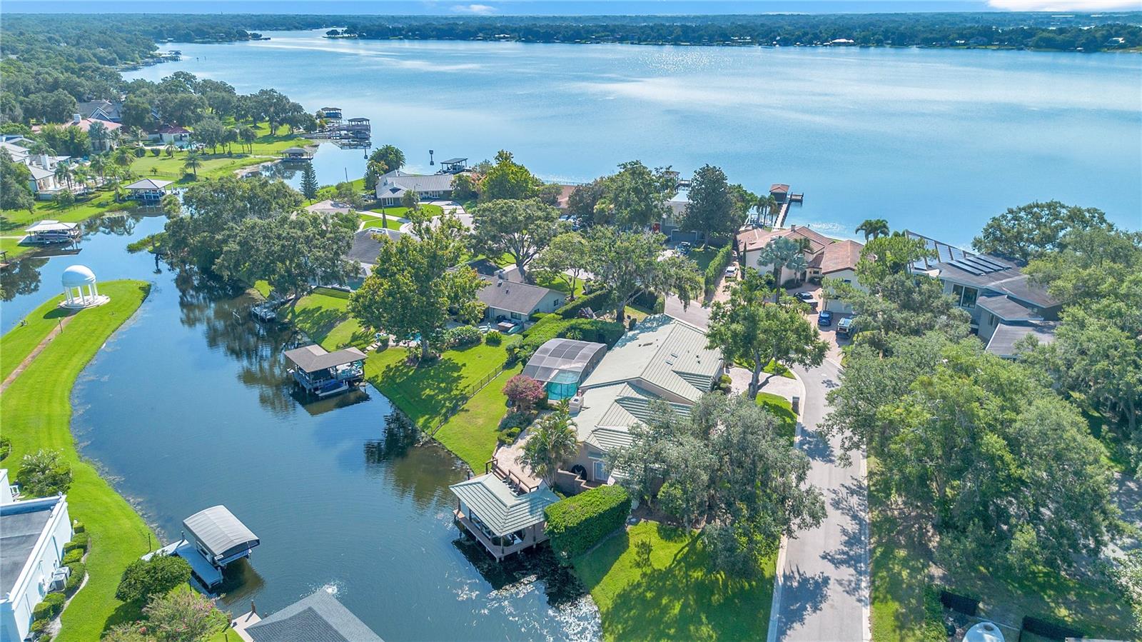 Listing photo id 70 for 525 Mandalay Road