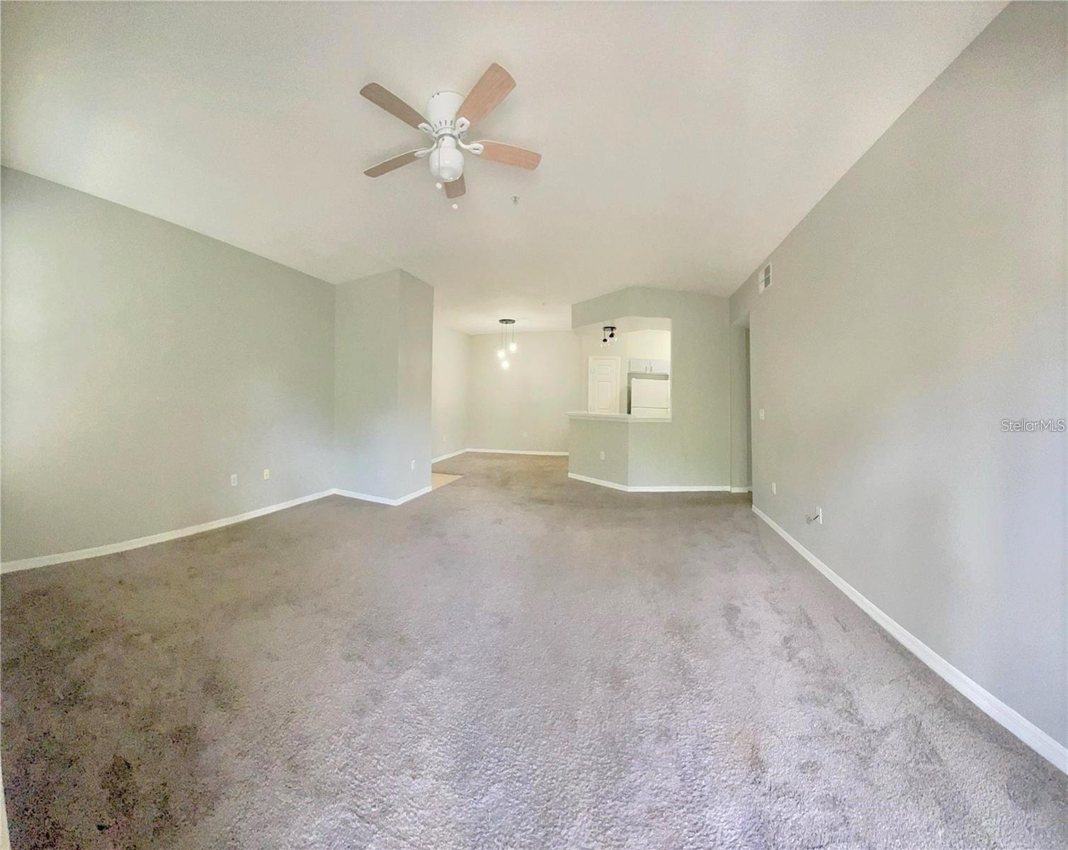 Image 10 of 17 For 2015 Erving Circle 304