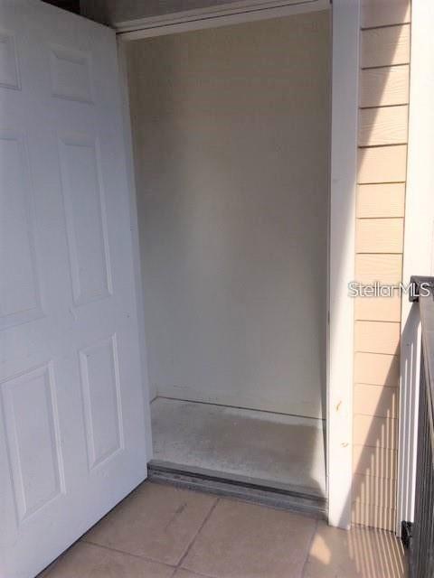 Image 9 of 17 For 2015 Erving Circle 304