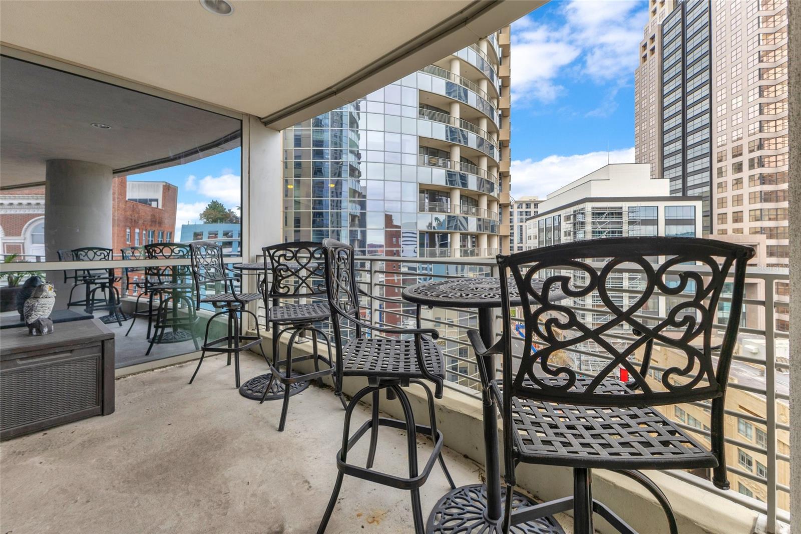 Image 12 of 23 For 121 Orange Avenue 850-880