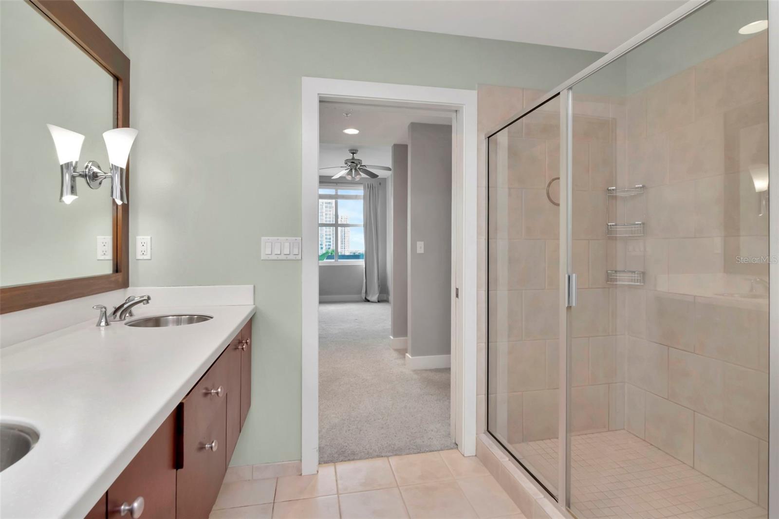 Image 20 of 70 For 1208 Kennedy Boulevard 1011