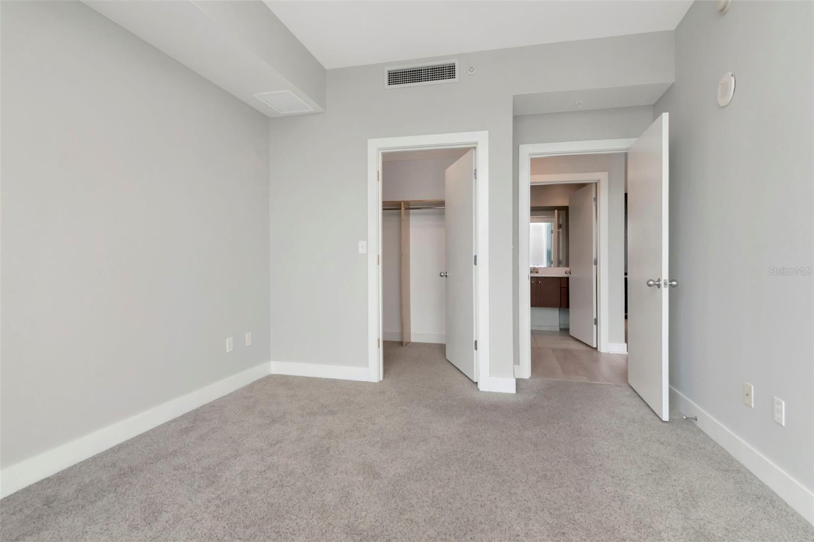 Image 23 of 70 For 1208 Kennedy Boulevard 1011