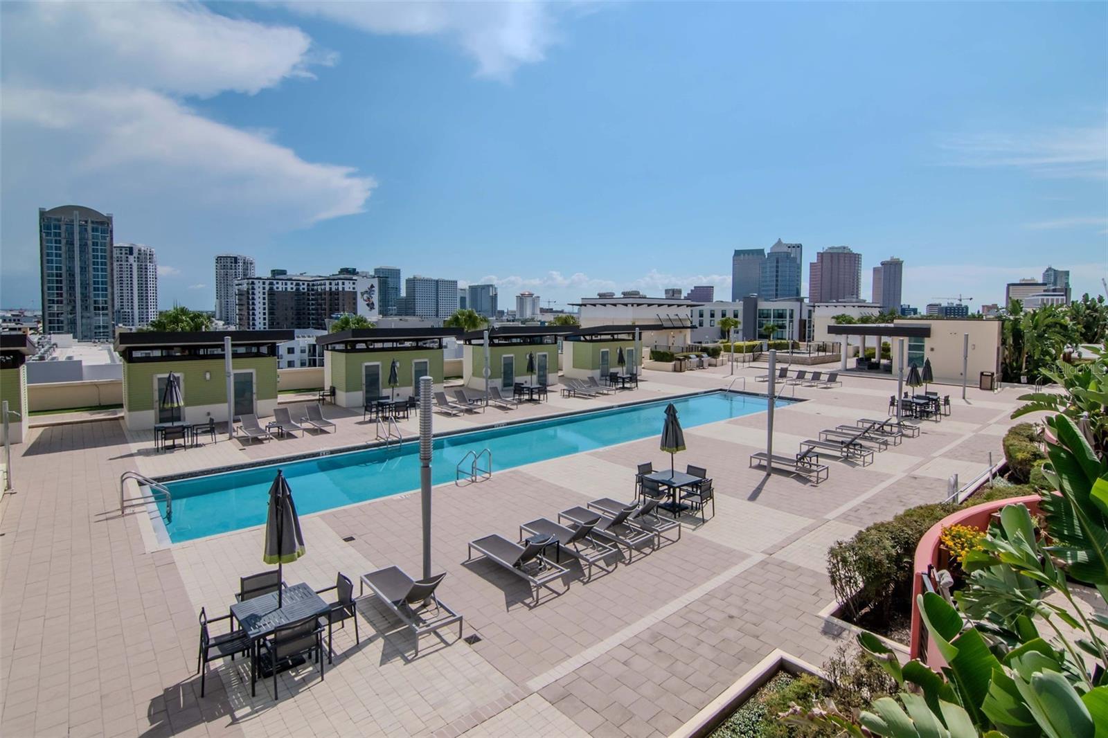 Image 32 of 70 For 1208 Kennedy Boulevard 1011