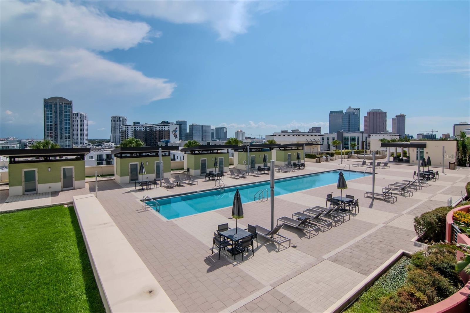 Image 36 of 70 For 1208 Kennedy Boulevard 1011