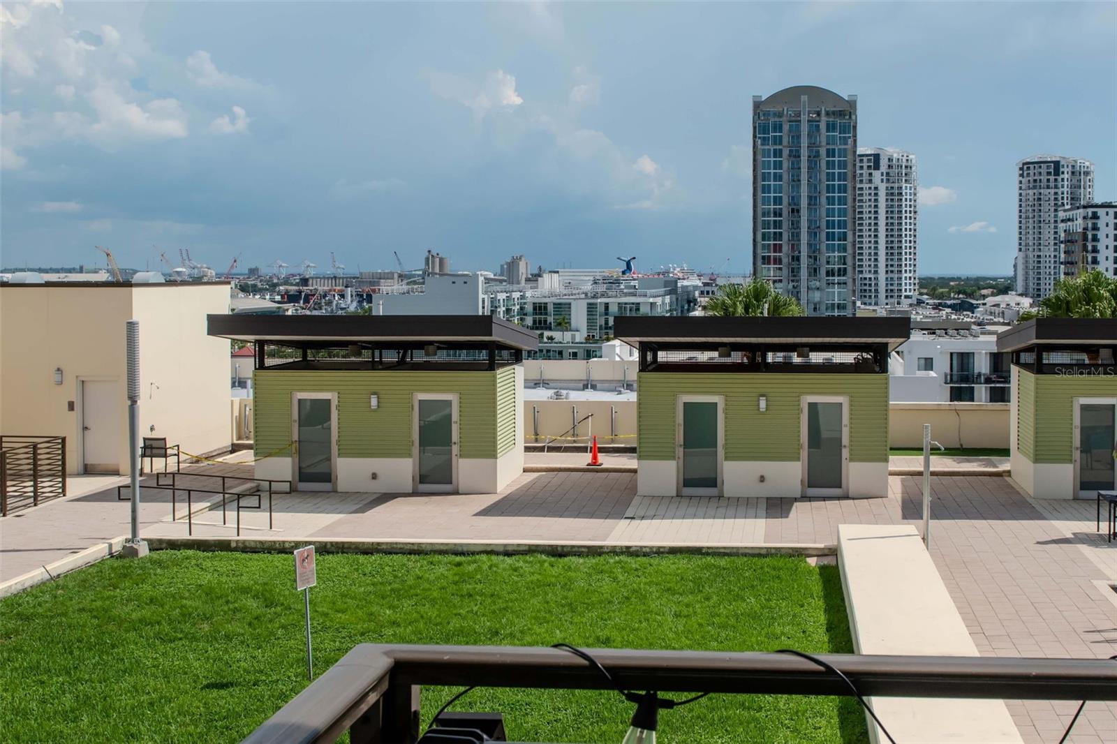 Image 37 of 70 For 1208 Kennedy Boulevard 1011