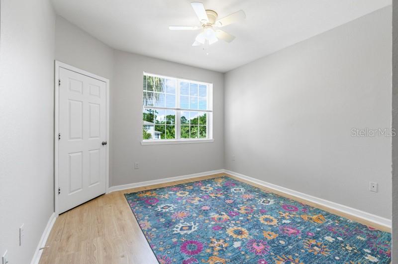 Image 11 of 34 For 410 Villa San Marco Drive 303