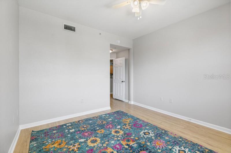 Image 12 of 34 For 410 Villa San Marco Drive 303