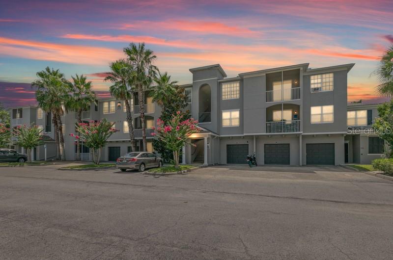 Image 4 of 34 For 410 Villa San Marco Drive 303