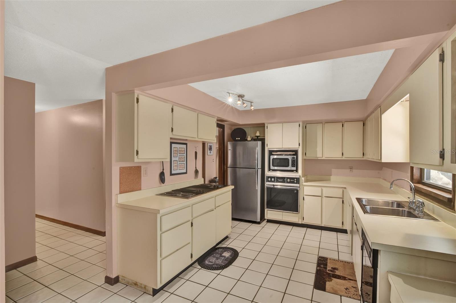 Image 11 of 29 For 33214 Coventry Drive