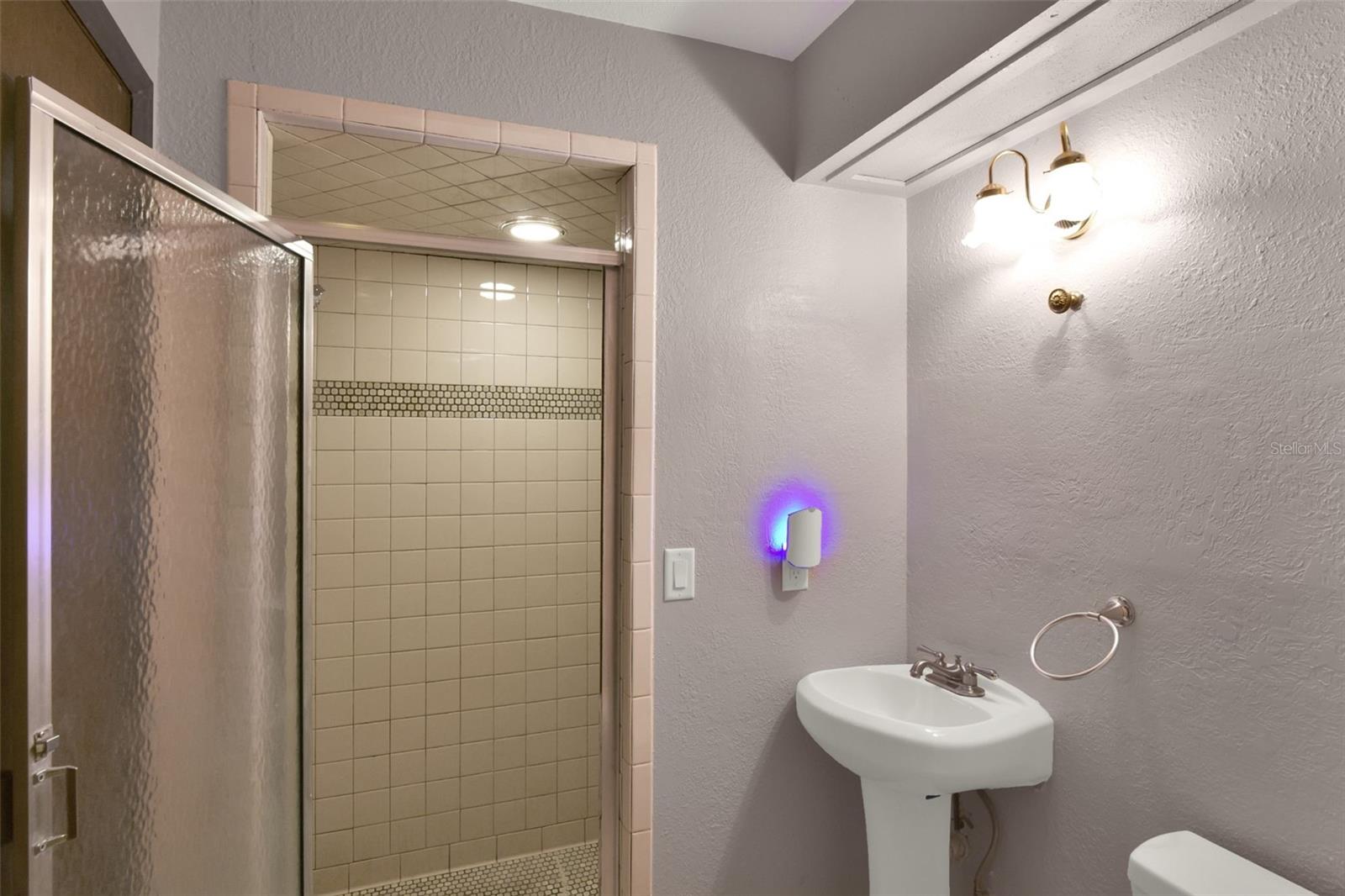Image 16 of 29 For 33214 Coventry Drive