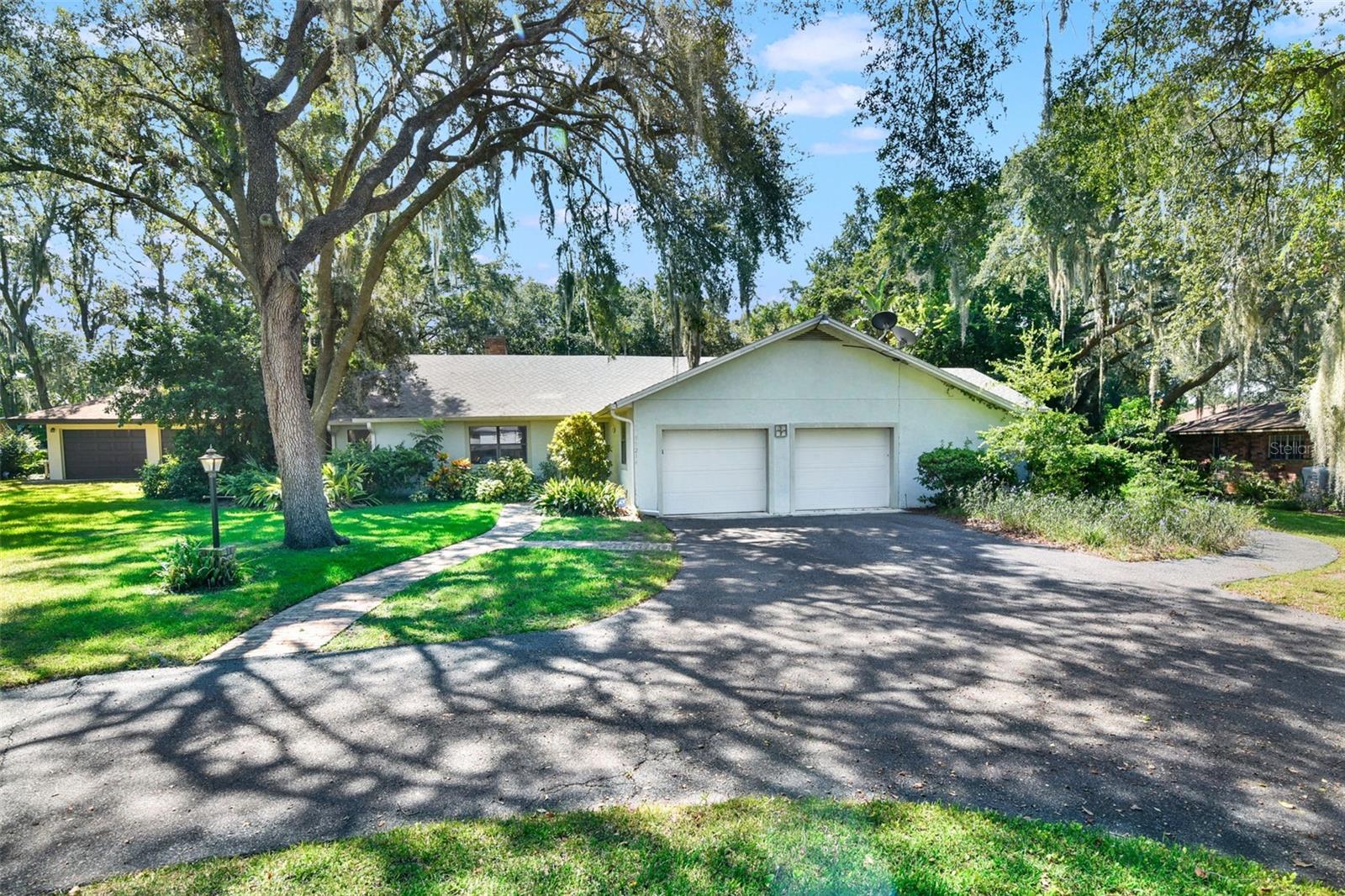 Image 2 of 29 For 33214 Coventry Drive
