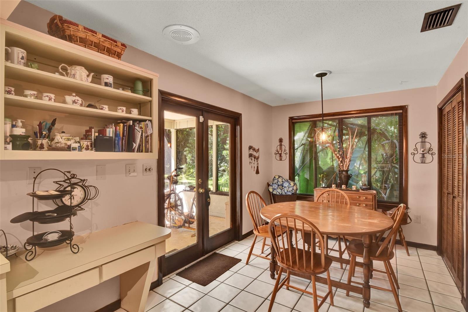 Image 9 of 29 For 33214 Coventry Drive