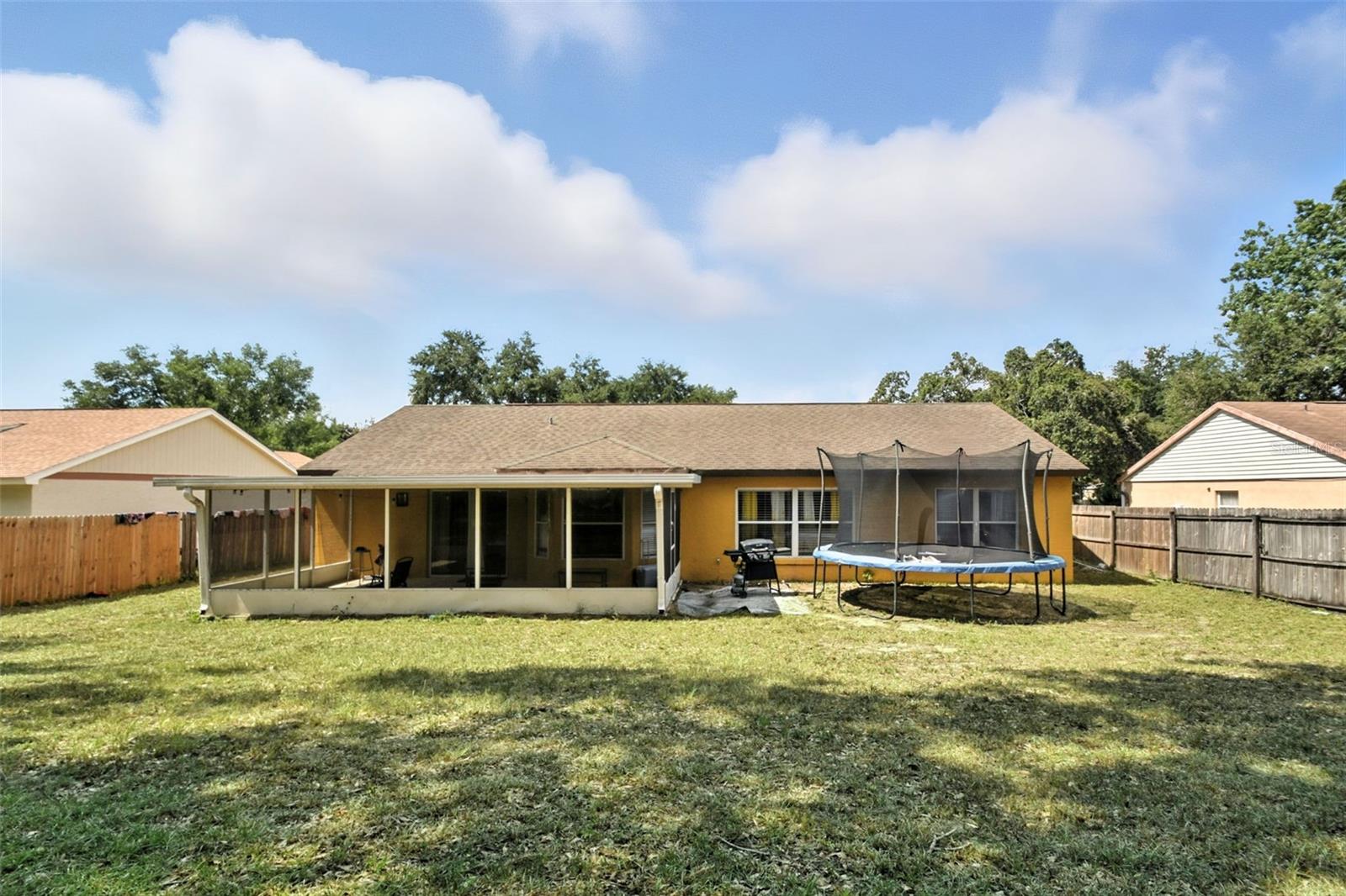 Image 31 of 35 For 6084 Brookhill Circle