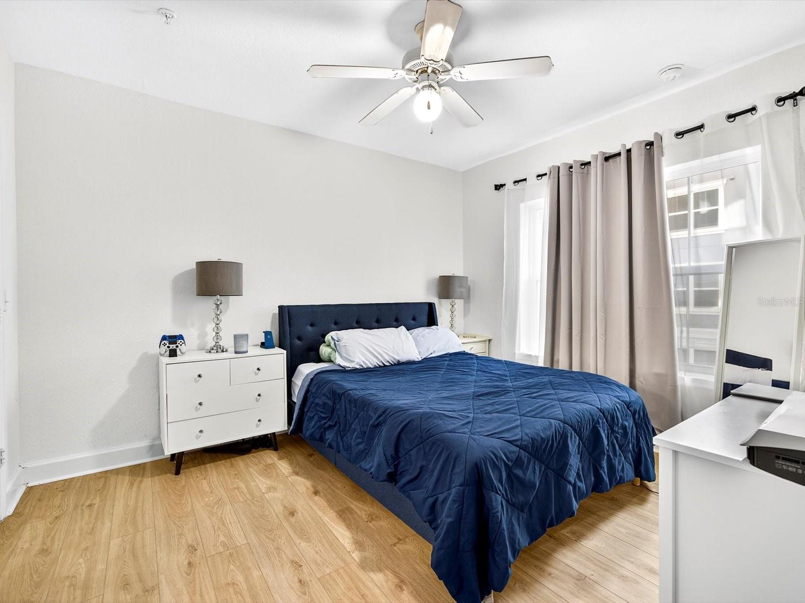 Image 14 of 45 For 300 South Street 3016