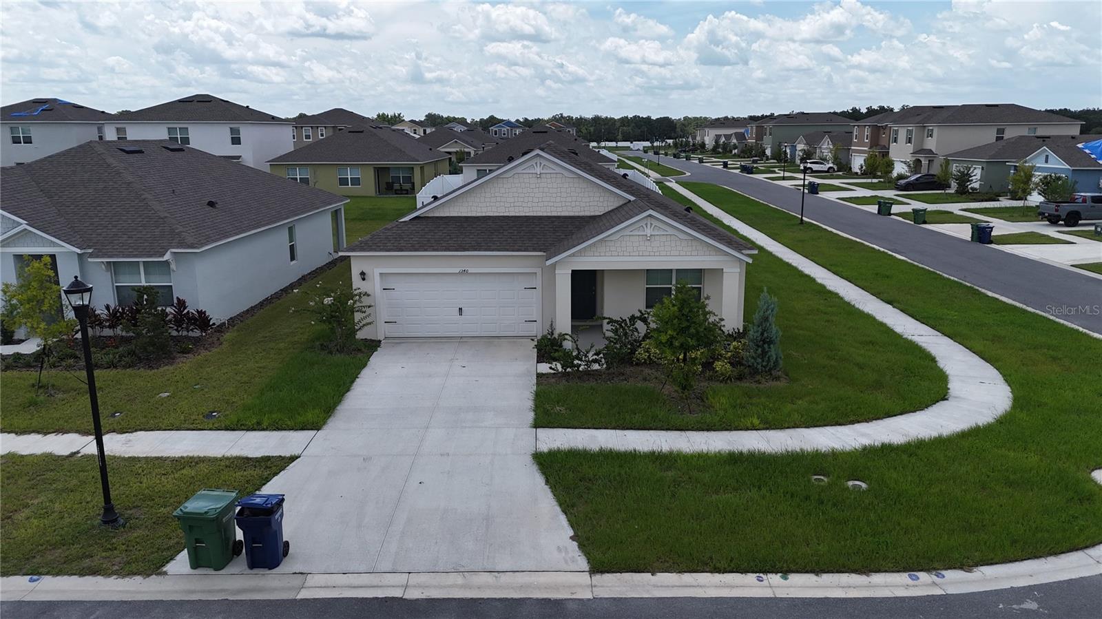 Image 3 of 22 For 1340 Daisy Field Dr
