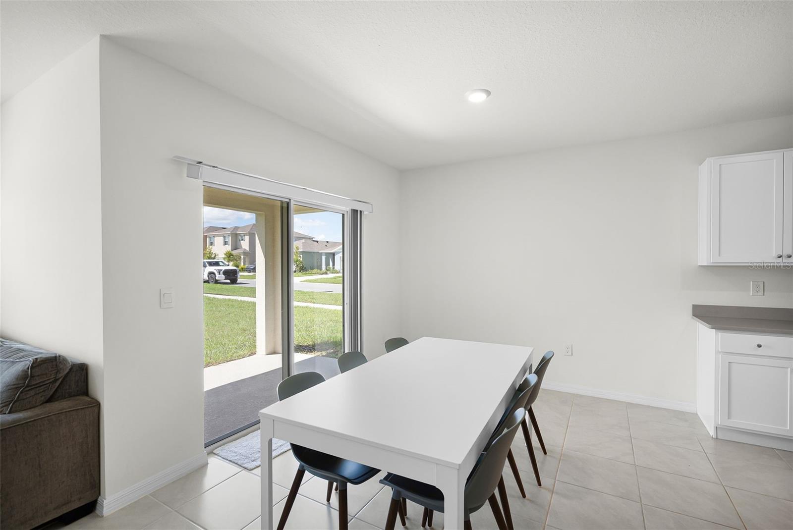 Image 9 of 22 For 1340 Daisy Field Dr