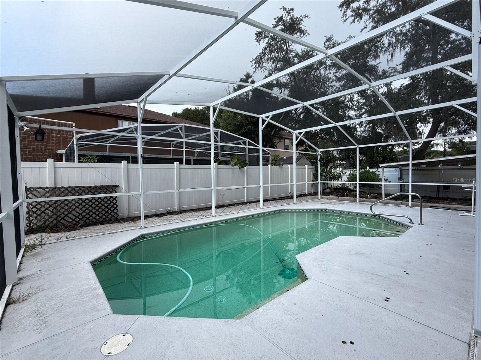 Image 38 of 39 For 1373 Foxforrest Circle