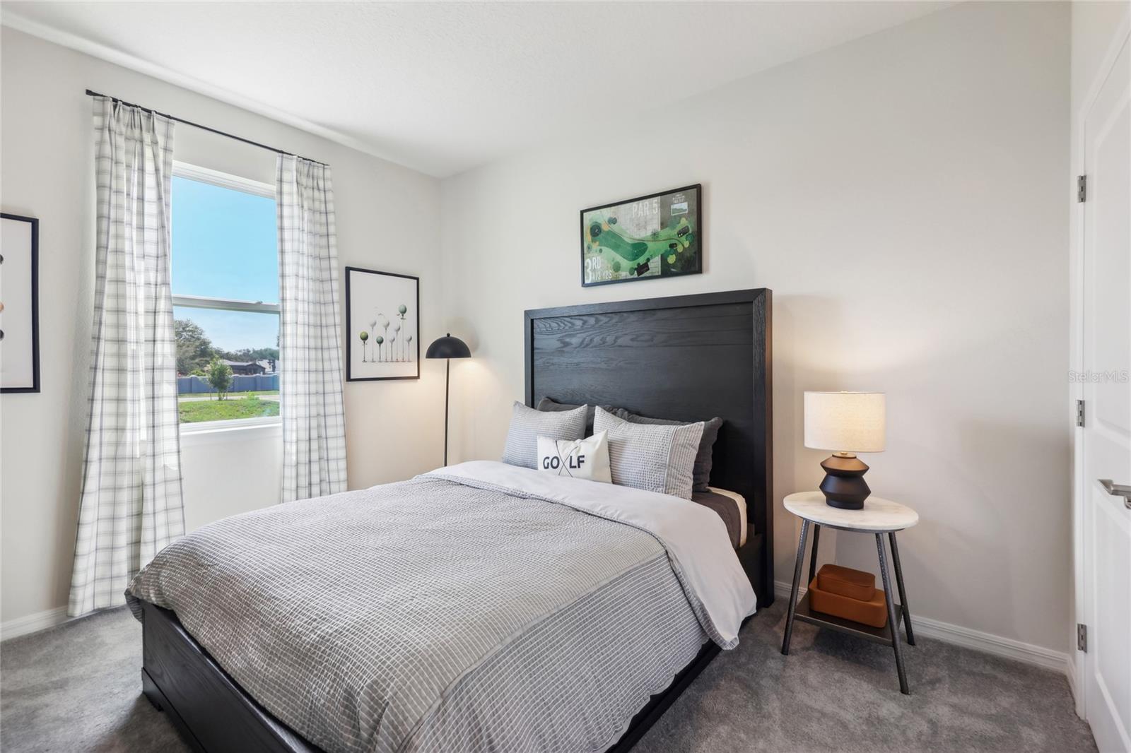 Image 16 of 31 For 12801 Trovita Drive