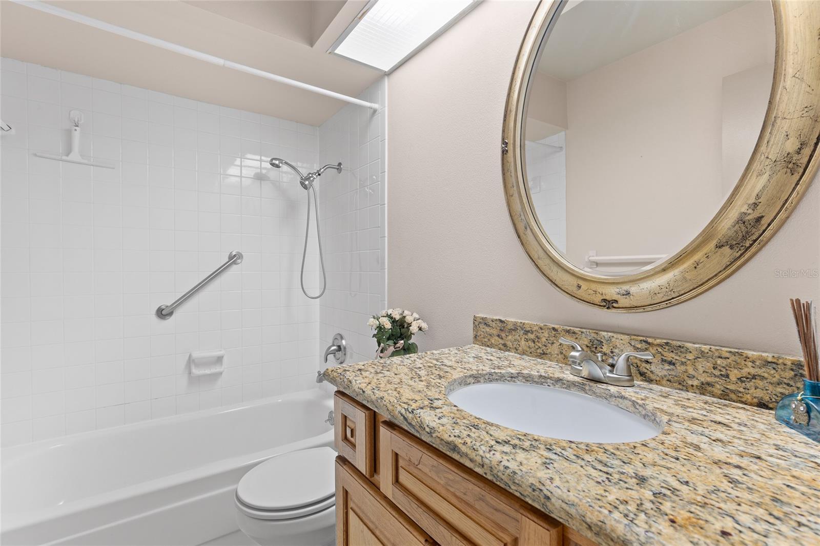 Image 14 of 32 For 222 Windmeadows Street 222