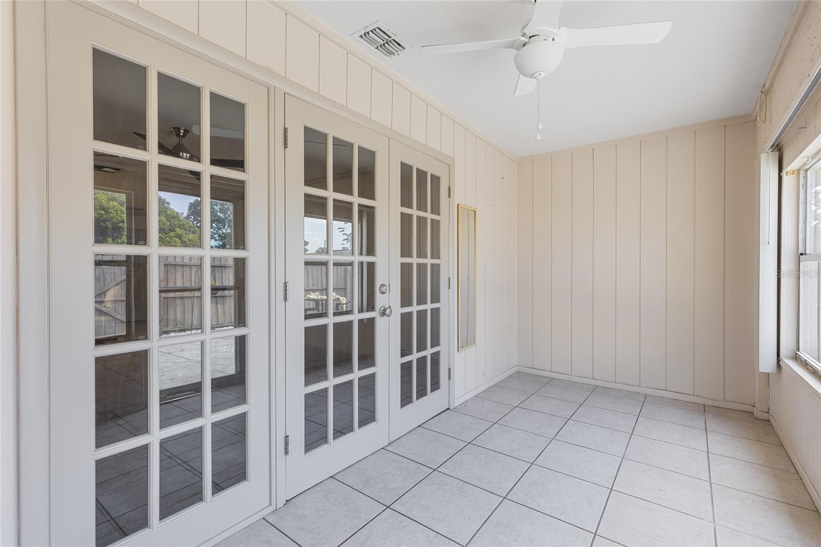 Image 21 of 32 For 222 Windmeadows Street 222