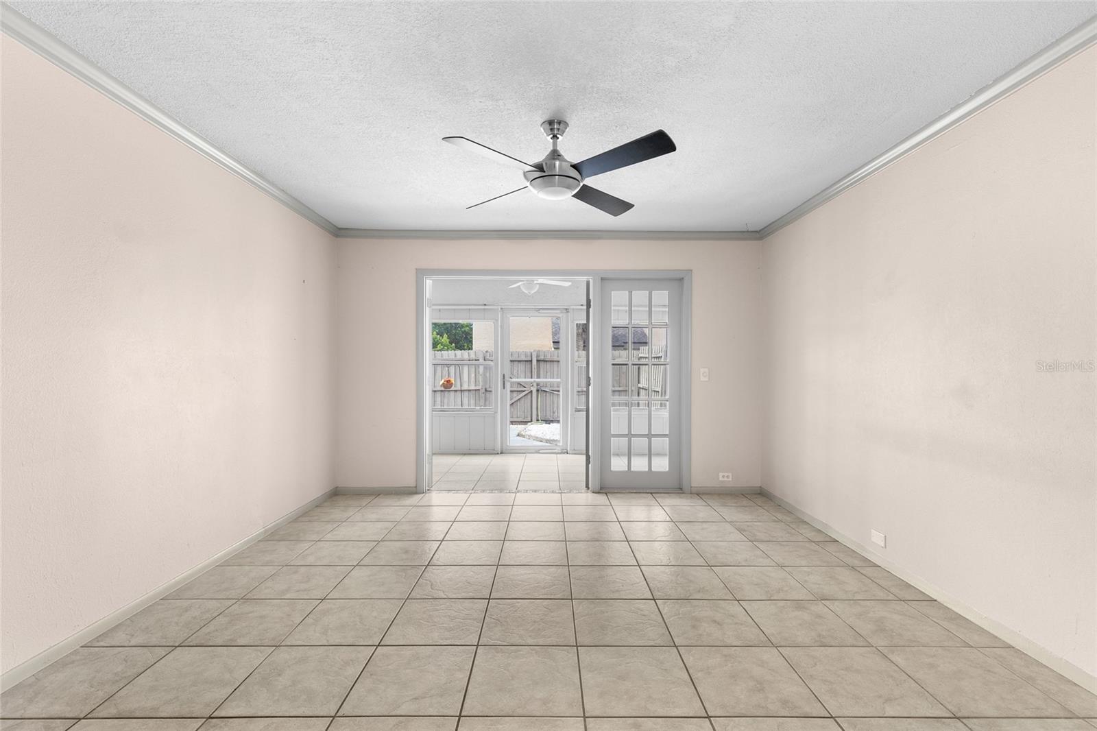 Image 7 of 32 For 222 Windmeadows Street 222