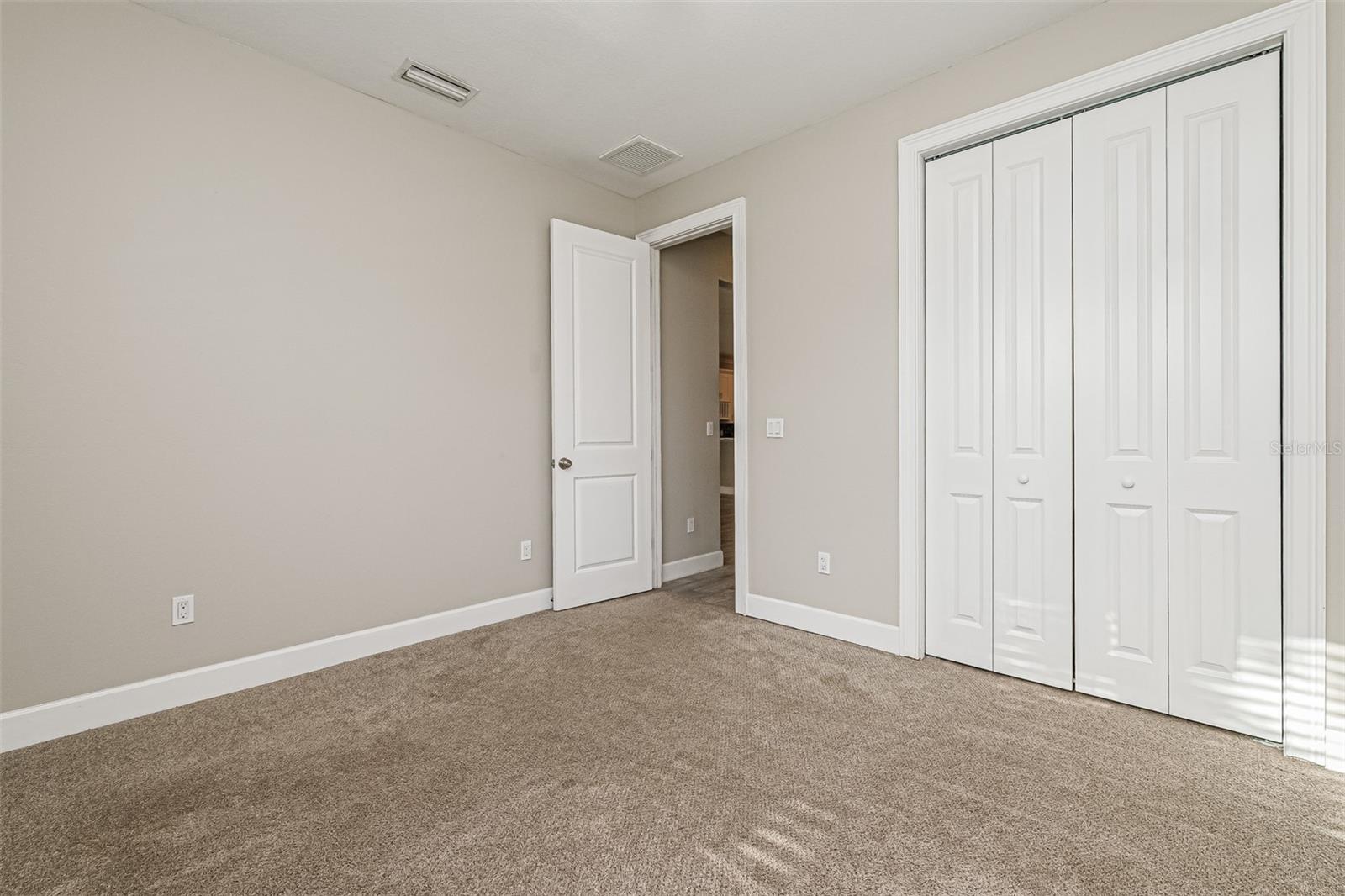 Image 13 of 16 For 2424 12th Street S