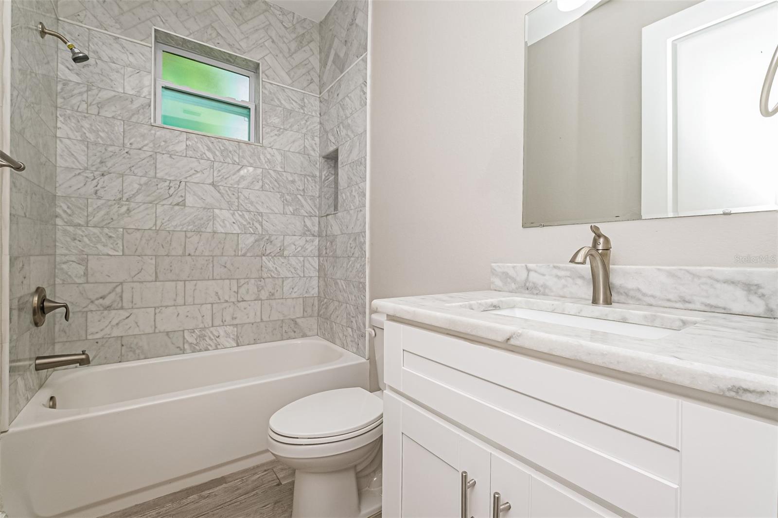 Image 14 of 16 For 2424 12th Street S