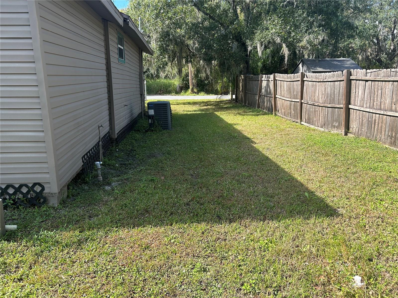 Image 18 of 26 For 1811 Alexander Avenue