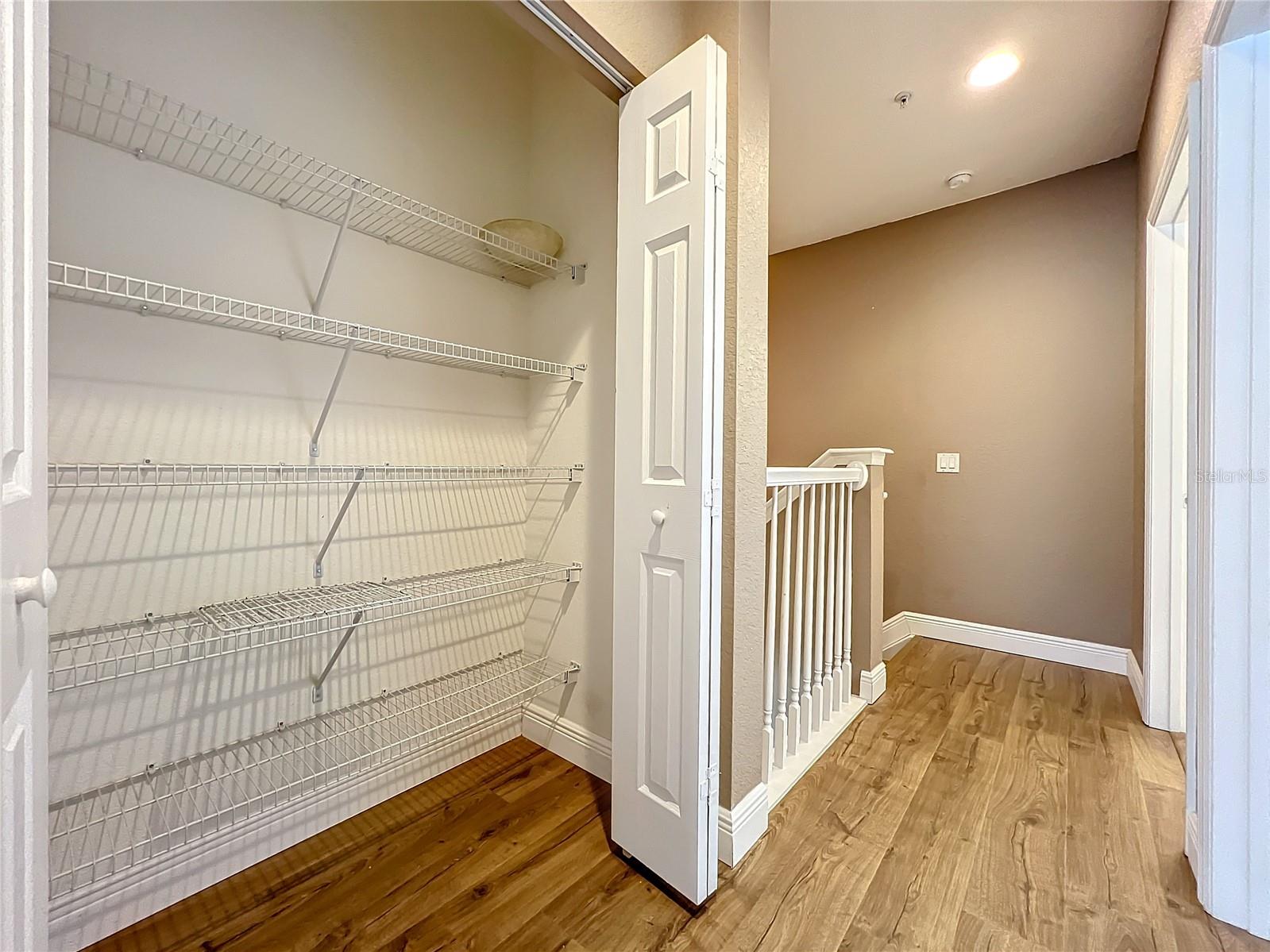 Image 41 of 57 For 2586 Grand Central Parkway 4