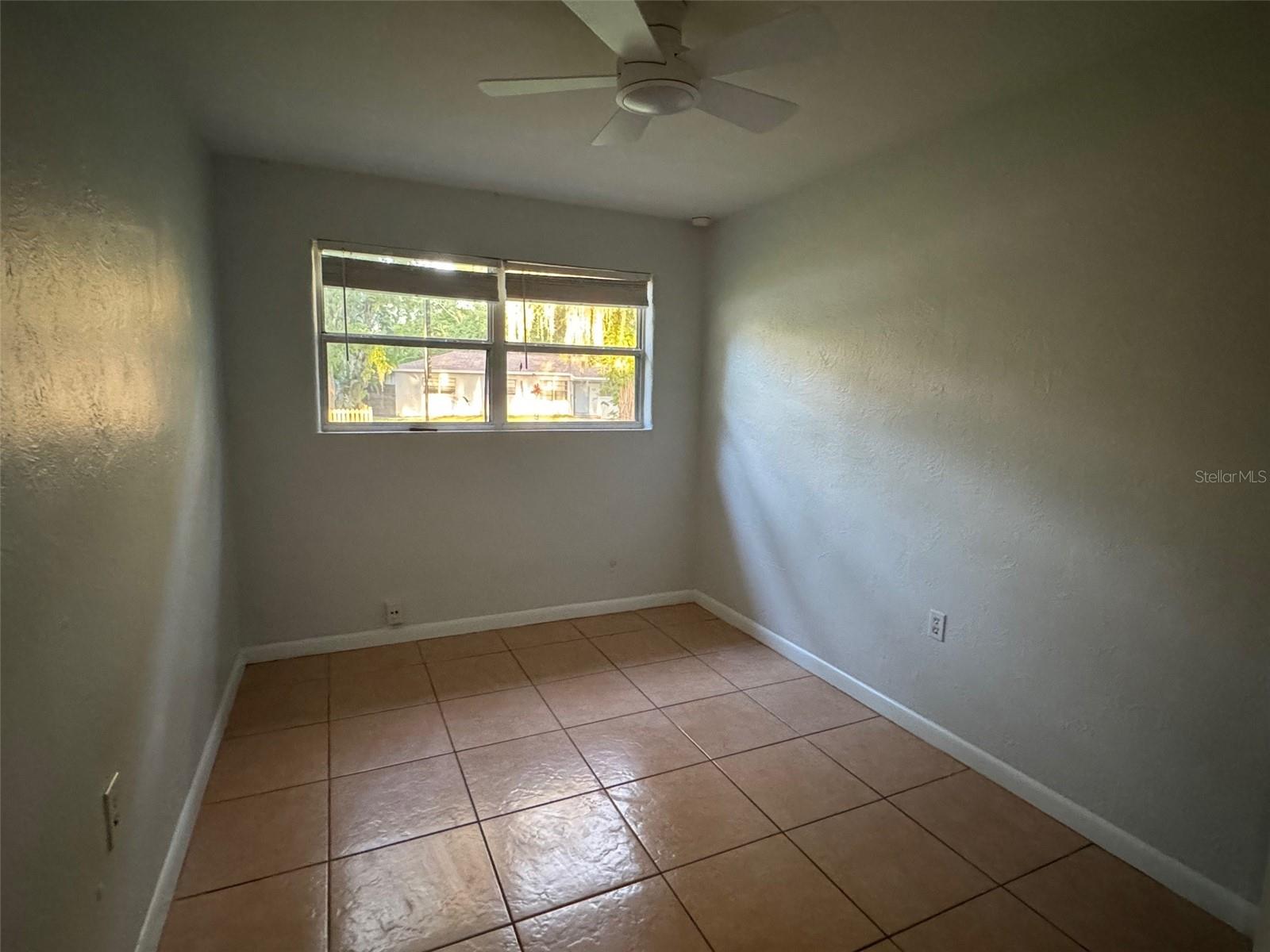 Image 6 of 8 For 1122 Anderson Street