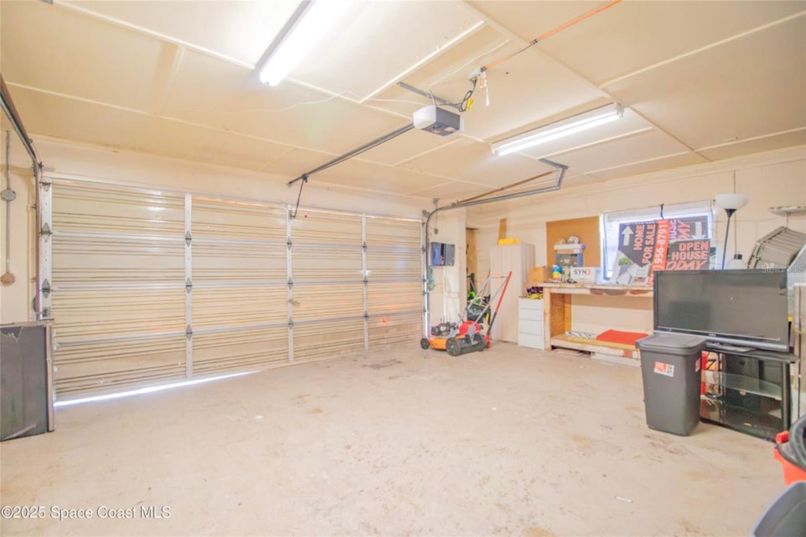 Image 16 of 17 For 2900 Jasmine Street
