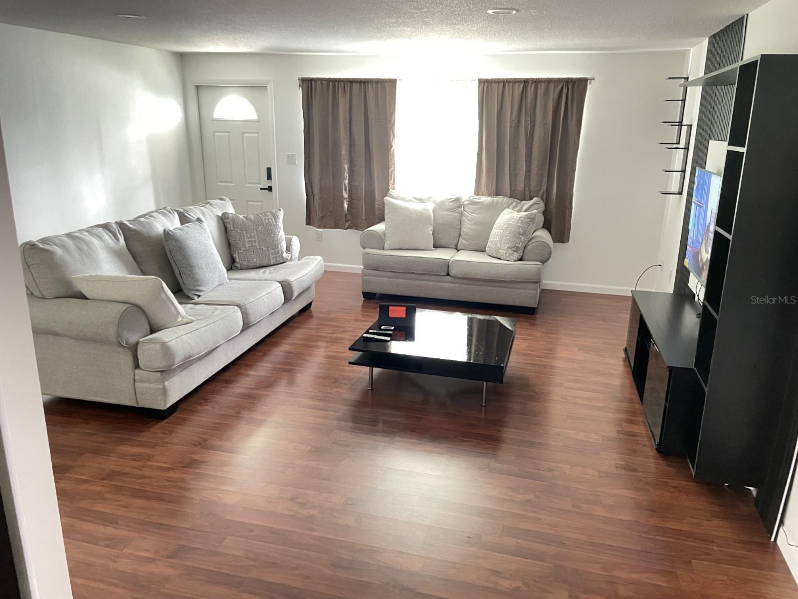 Image 5 of 22 For 1530 Windward Drive