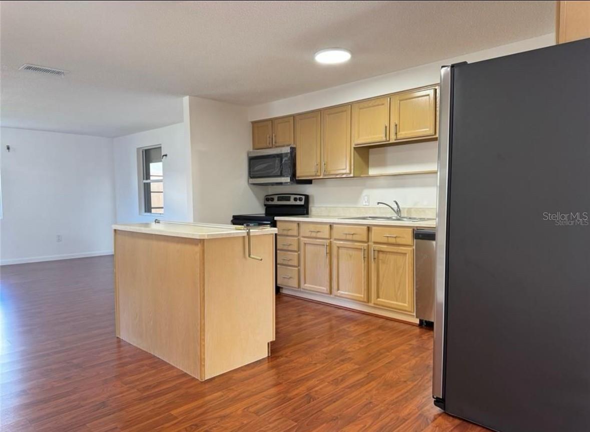 Image 8 of 22 For 1530 Windward Drive