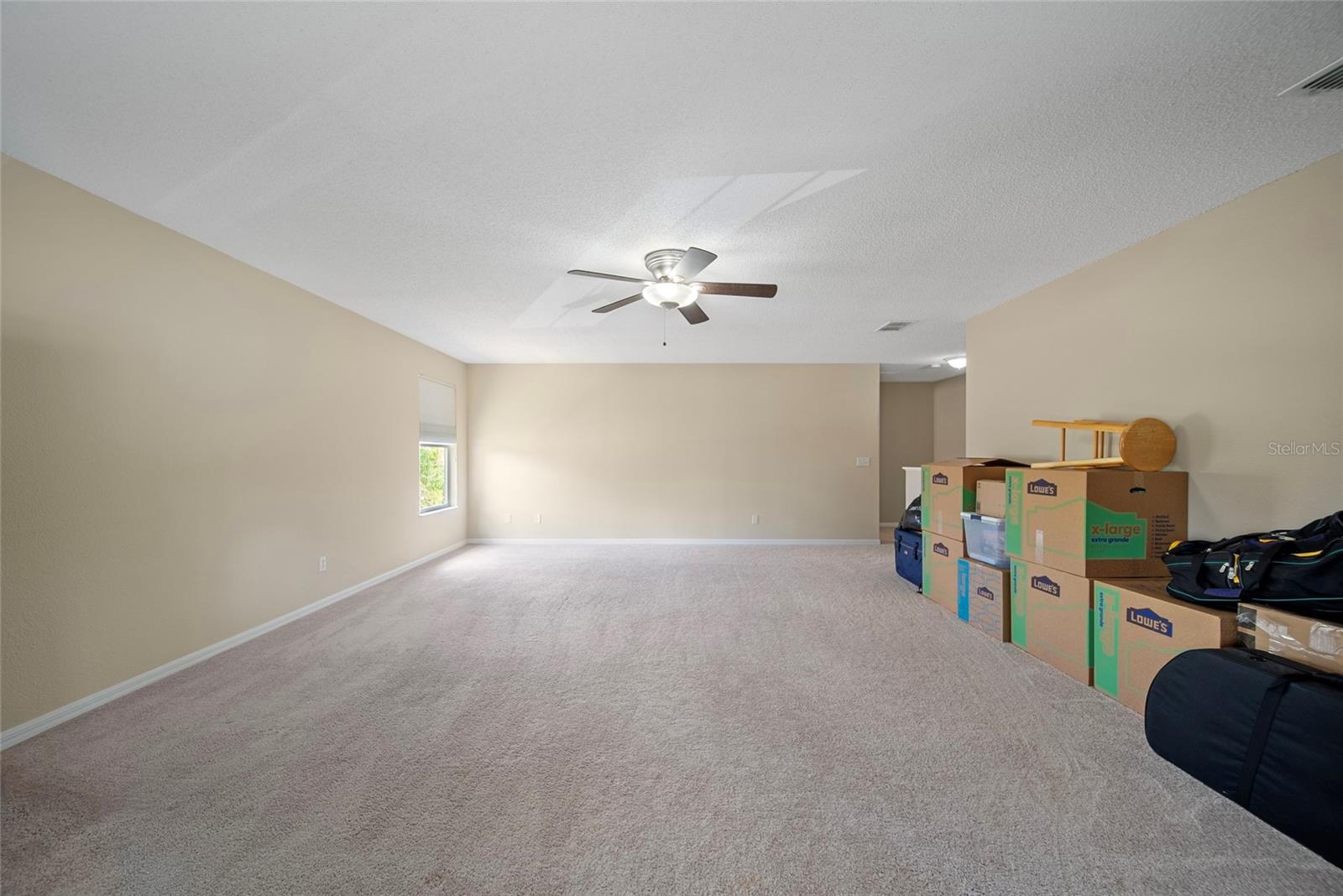 Image 31 of 40 For 515 Southridge Road